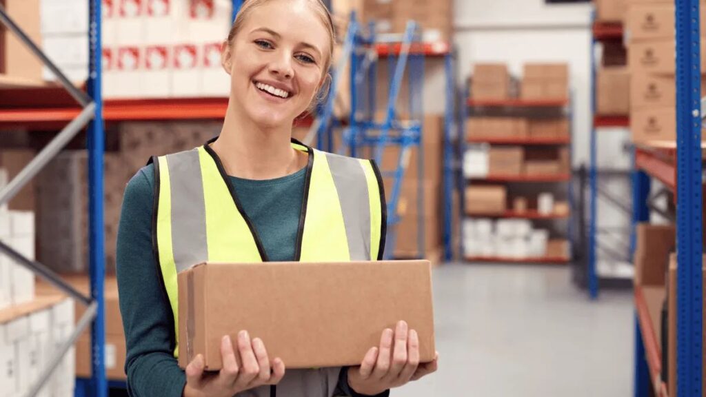 How to Streamline Domestic Shipping for Growing Businesses