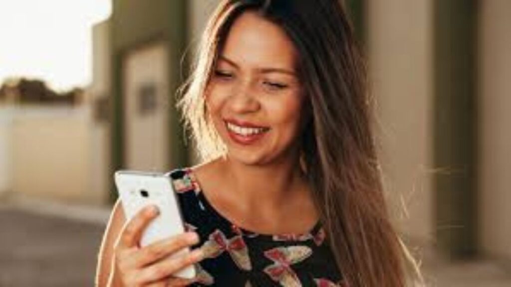 How to Use Customer Service for Hispanic Outreach and Retention