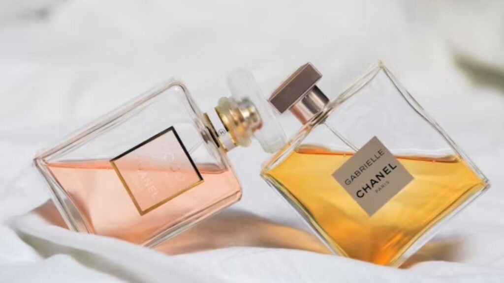 Important Considerations When Collaborating With a Supplier on Customized Glass Bottles for Perfumes