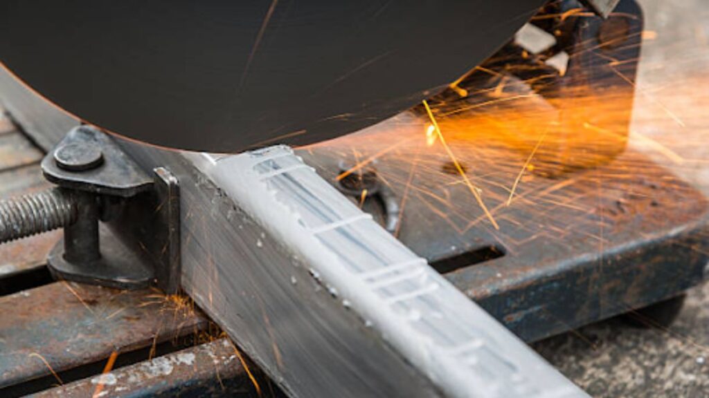 Custom Stainless Steel Fabrication for Cleanroom, Kitchen, and Marine Applications