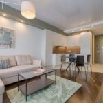 Is the ‘Summer Rental’ Turnover the Best Time to Furnish Your Year-Round Home?